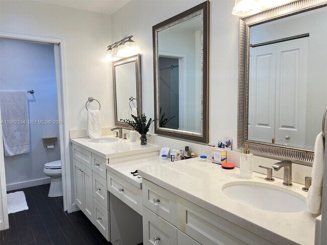 Building Photo - 7901 NW 171st St