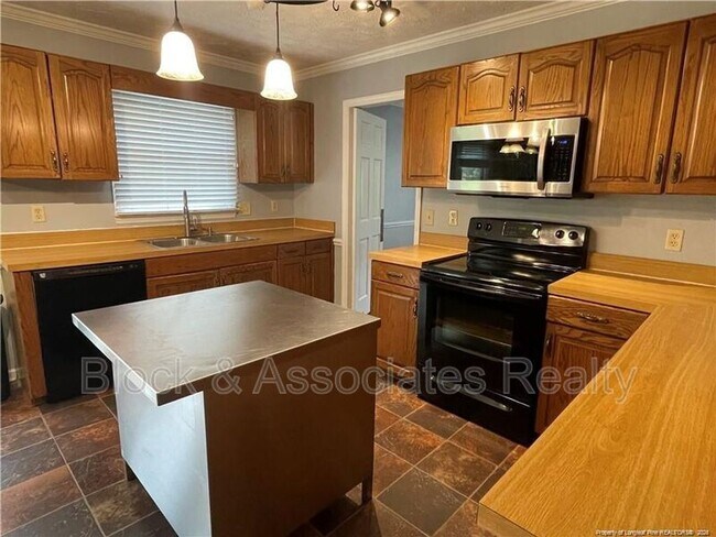 Building Photo - 673 Georgetown Cir
