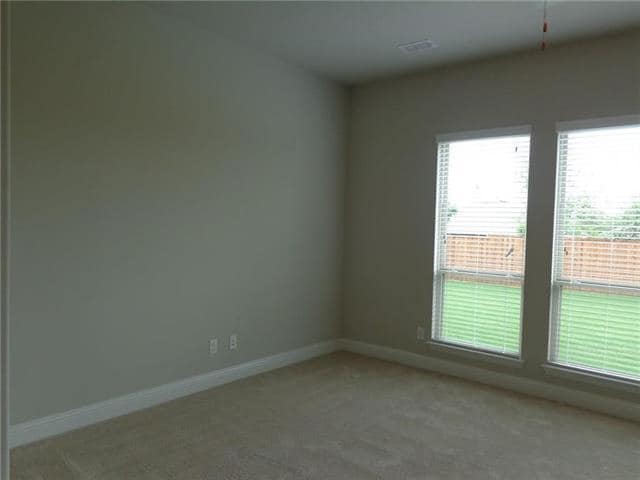 Building Photo - 5105 Rosewood Ln