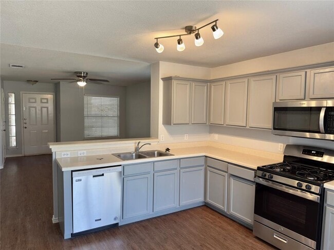 Building Photo - 3108 Port Anne Way