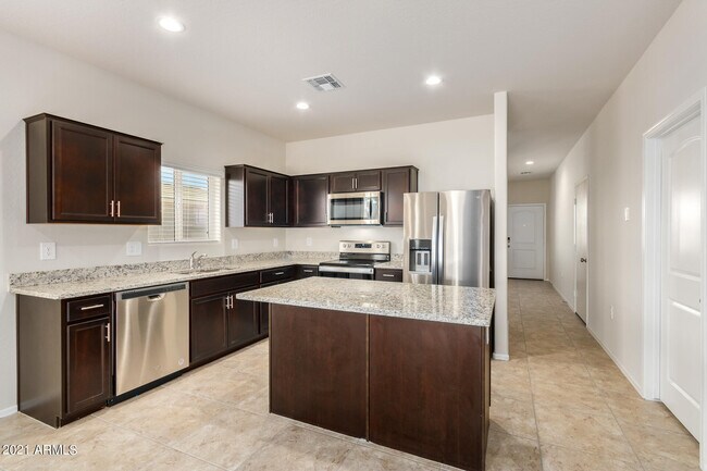 Building Photo - 36071 Seville Dr