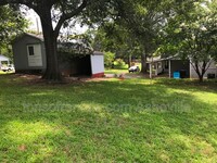 Building Photo - 148 Briarwood Ln