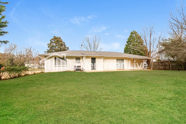 Building Photo - 45 Belmont Park Ln