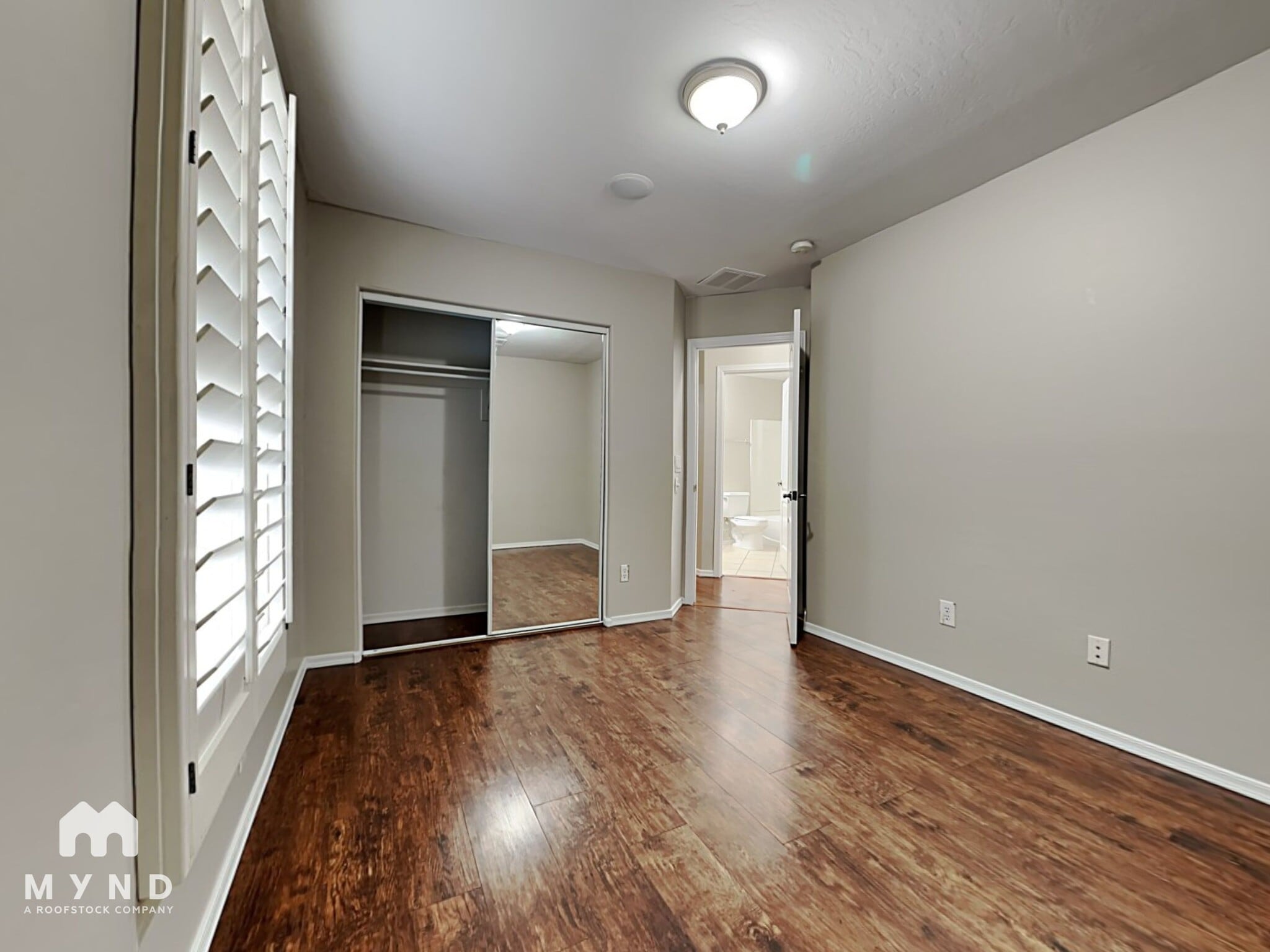 Building Photo - 5733 S 21st Pl
