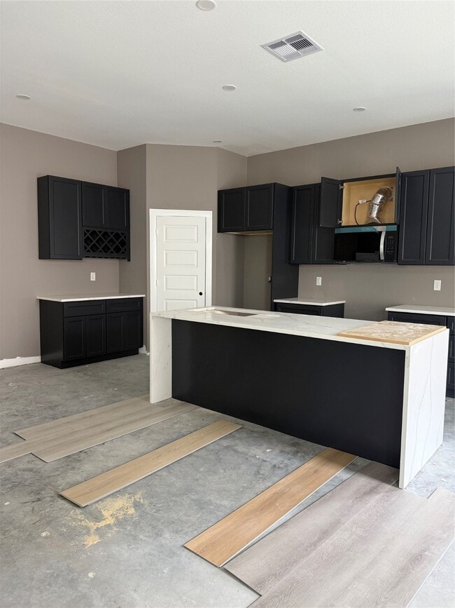 Building Photo - 10119 Grover Ln