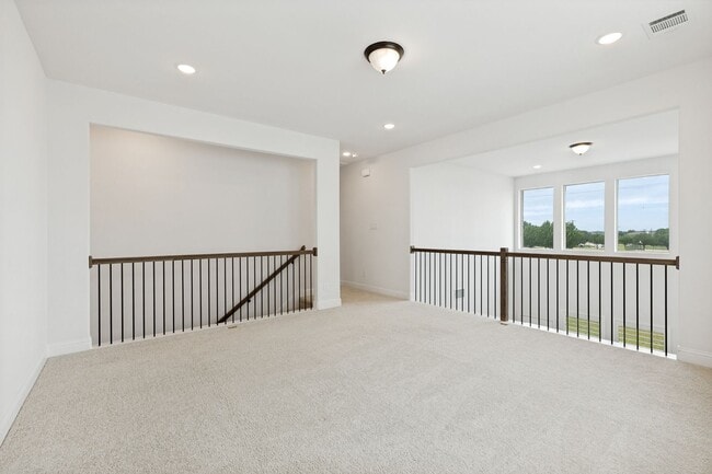 Building Photo - New 5 Bed, 3 Bath Modern Two-Story Home in Justin Crossing – Move-In Ready and Available Now!