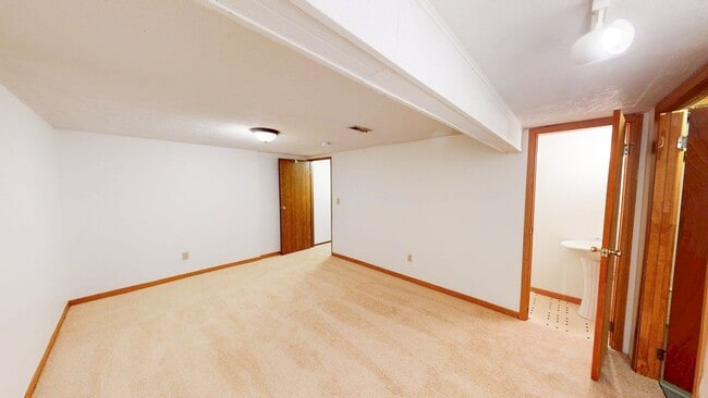 Building Photo - 5067 Stoneybrook Blvd