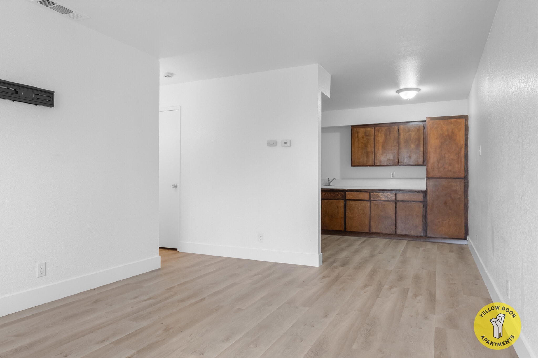 Building Photo - 3112 Denver Ave