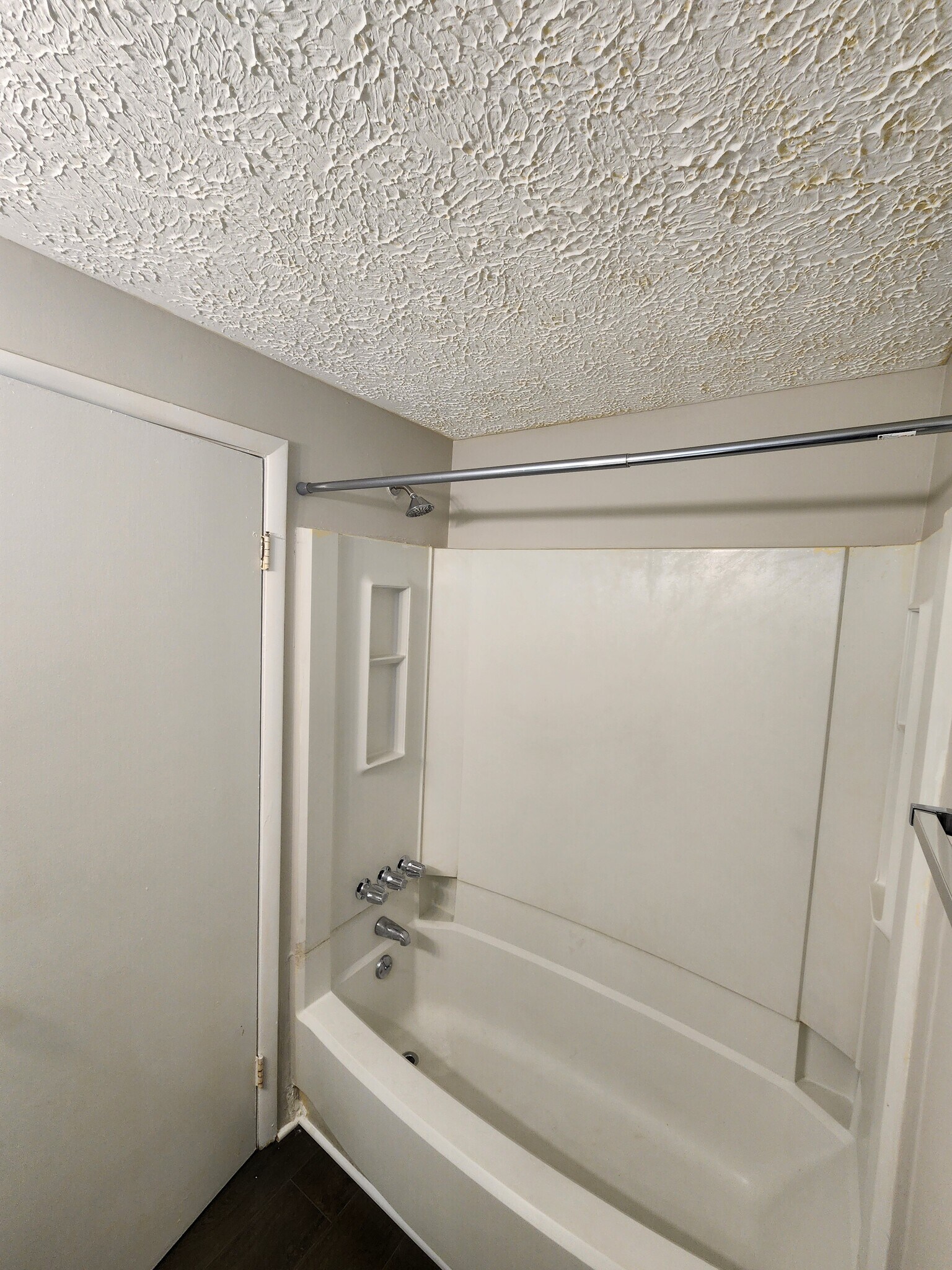 Building Photo - 19529 Gunners Branch Rd