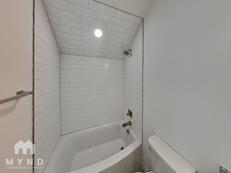 Building Photo - 4607 Kobus Ct.