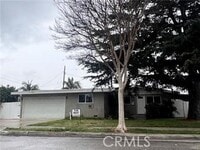Building Photo - 520 N Wayfield St