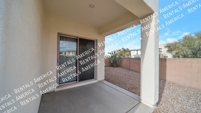 Building Photo - 14163 South Avenida Zumba
