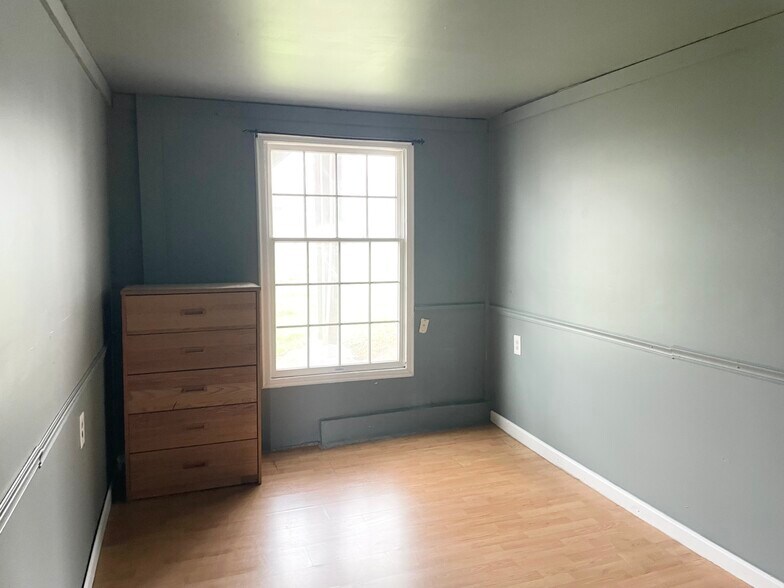 Building Photo - 1248 E Philadelphia Ave