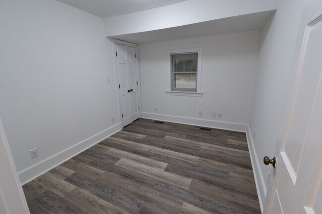 Building Photo - 1606 Hammond St