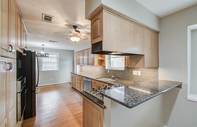 Building Photo - 5710 Verdome Ln