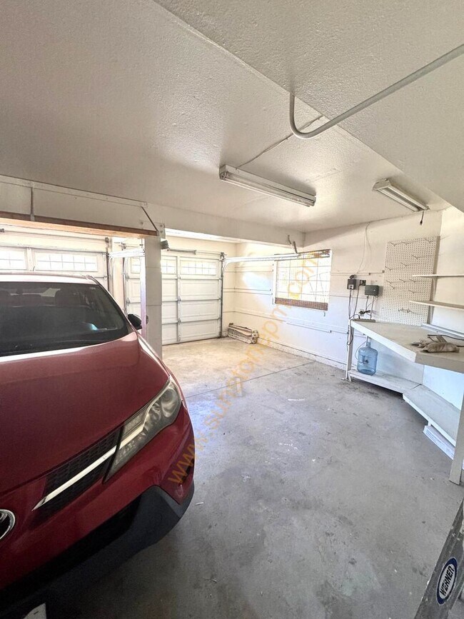 Building Photo - FULLY REMODELED CHINO HILLS BEAUTY! 4 BEDROOMS OFFICE 3-CAR GARAGE TOP SCHOOLS