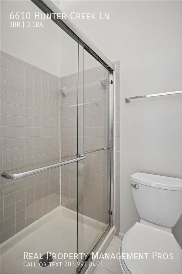 Building Photo - 6610 Hunter Creek Ln