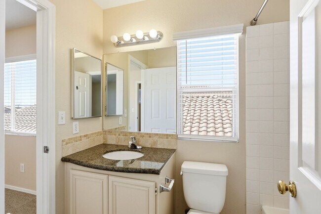 Building Photo - 4 bedroom with NO HOA! New Appliances & New Carpet!