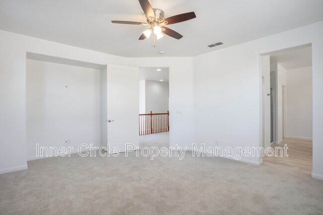 Building Photo - 5560 McFarlan Ranch Dr