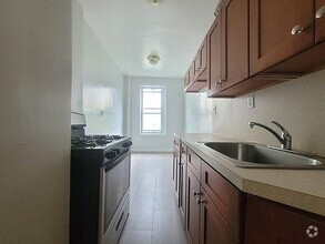 Building Photo - 1 bedroom in Bronx NY 10452