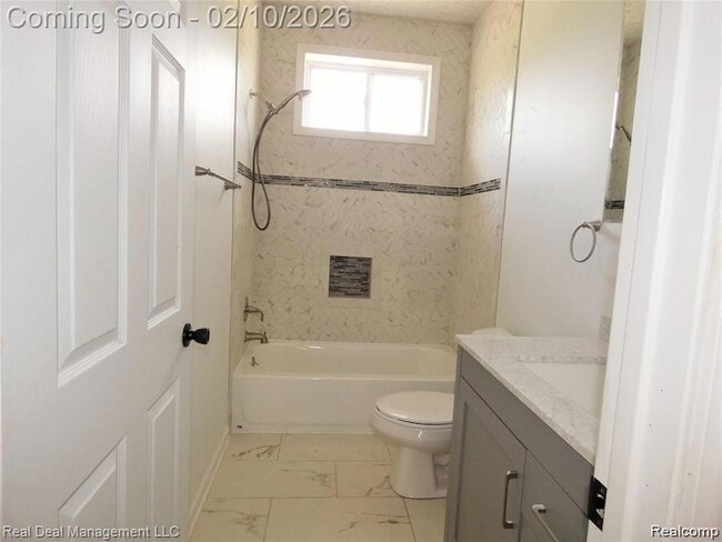 Building Photo - 485 Upland Ave