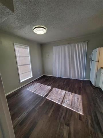 Building Photo - 400 Bill Bradford Rd