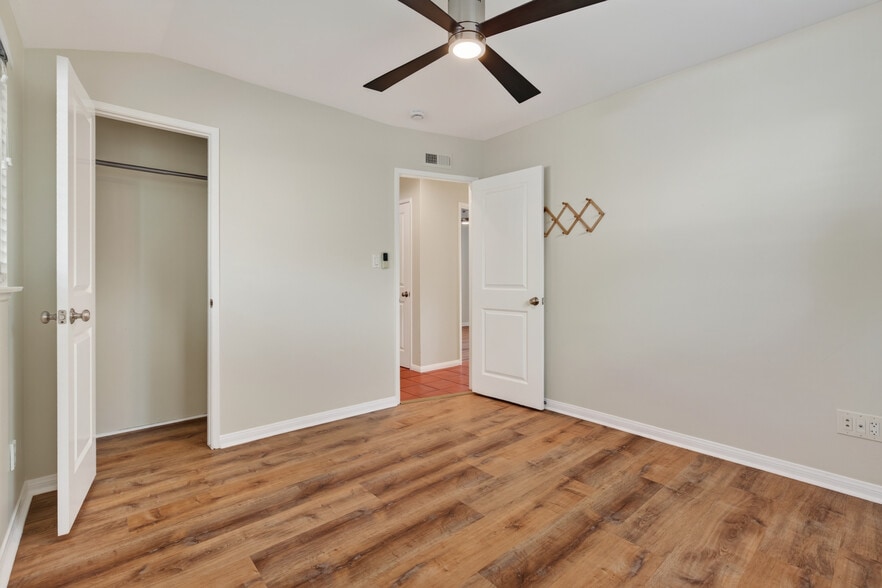 Building Photo - 4144 Tolowa St