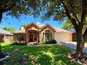 Building Photo - 4415 Hunters Lodge Dr