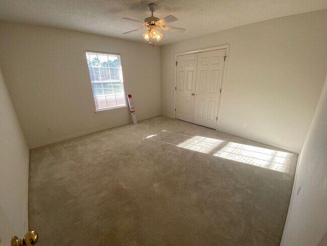Building Photo - Navarre - Holley By the Sea - 4 bedroom, 3...