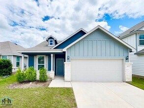 Building Photo - 4105 Paddock Trl