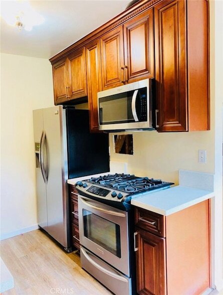 Building Photo - 3232 Estara Ave