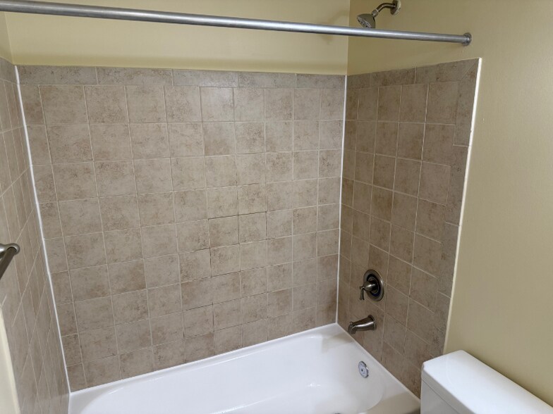 Building Photo - 6493 Frenchmens Dr