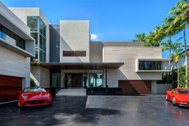 Building Photo - 360 Harbor Dr