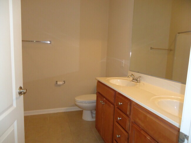 Building Photo - 2645 McArthur Landing Cir
