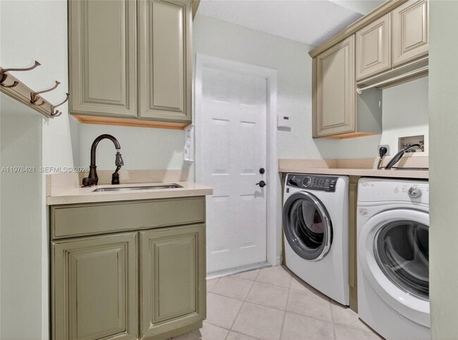 Building Photo - 1008 Highland Meadows Dr