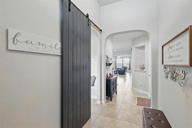 Building Photo - 540 Lindisfarne Ln