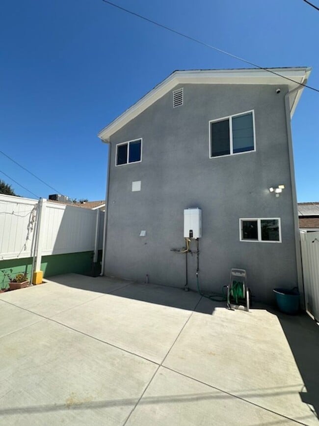 Building Photo - Welcome to this stunning two-story ADU hom...