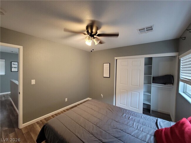 Building Photo - 6213 Capehart Falls St