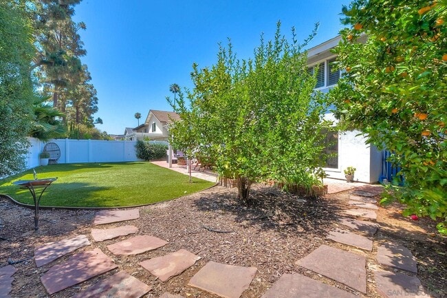 Building Photo - 17521 Hada Dr