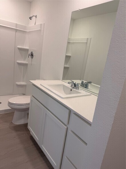 Building Photo - 20150 Green Mallard St