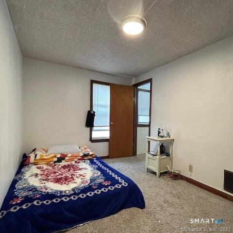 Building Photo - 15 Wakefield Ct