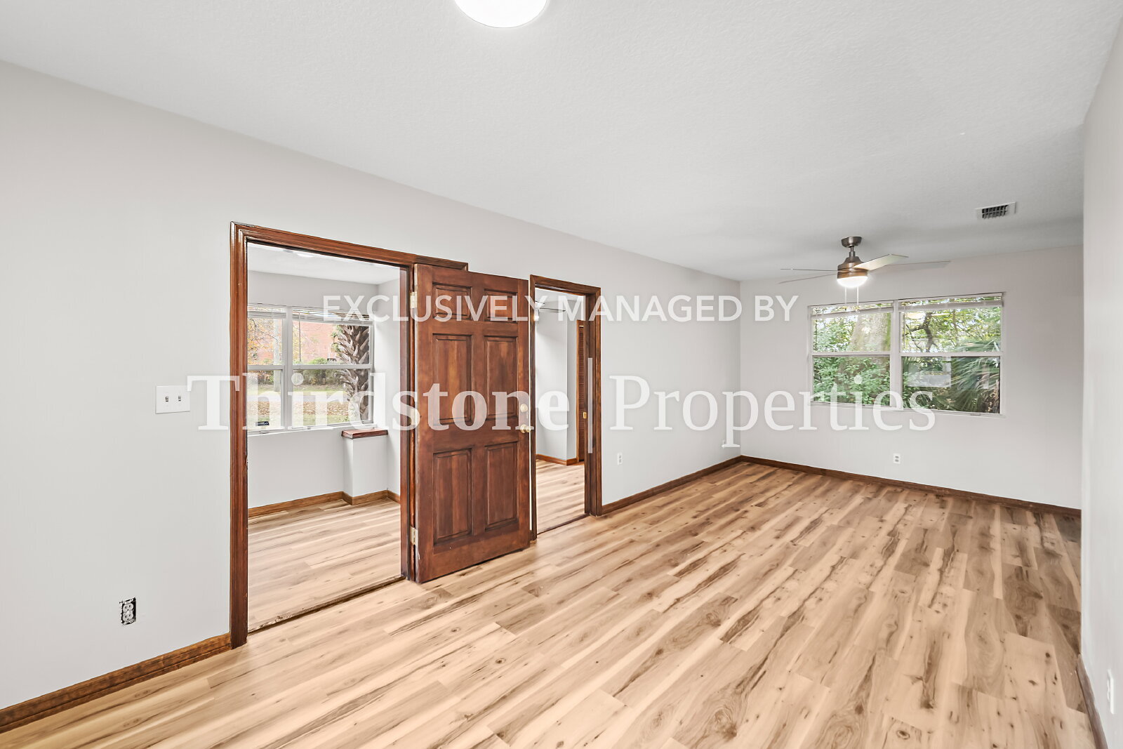 Building Photo - 345 W 40th St