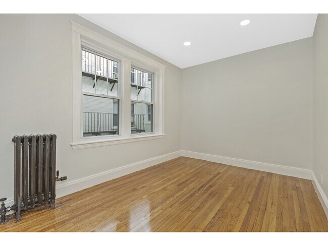 Building Photo - 339 S Huntington Ave