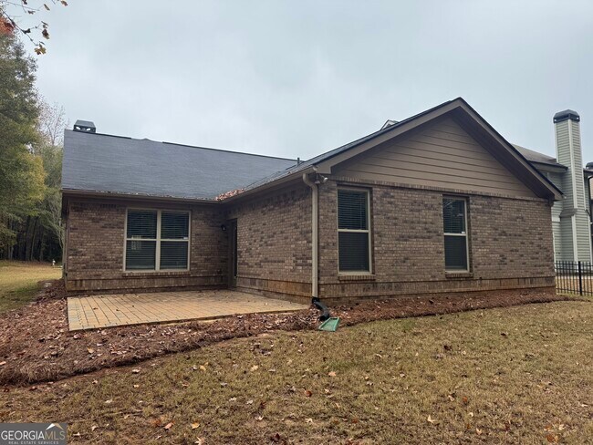 Building Photo - 632 Creek Pointe Drive