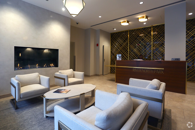 Lobby - River North Park Apartments