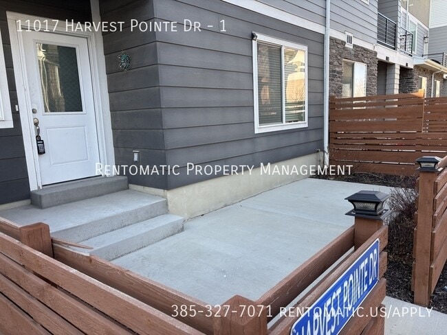 Building Photo - 11017 Harvest Pointe Dr