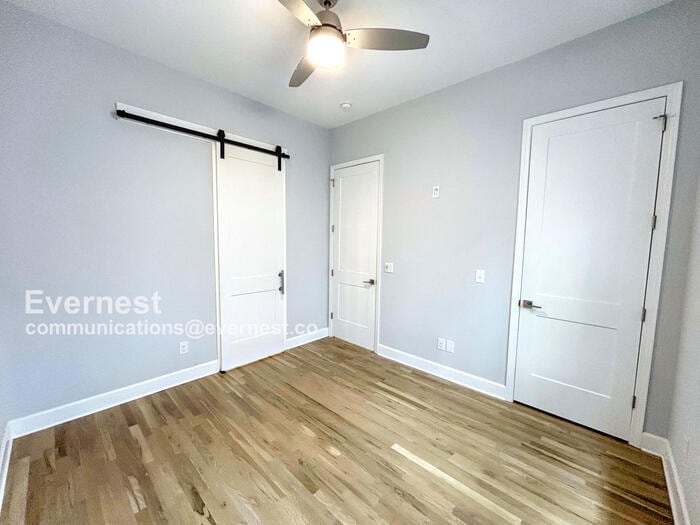 Building Photo - 1930 Herman St