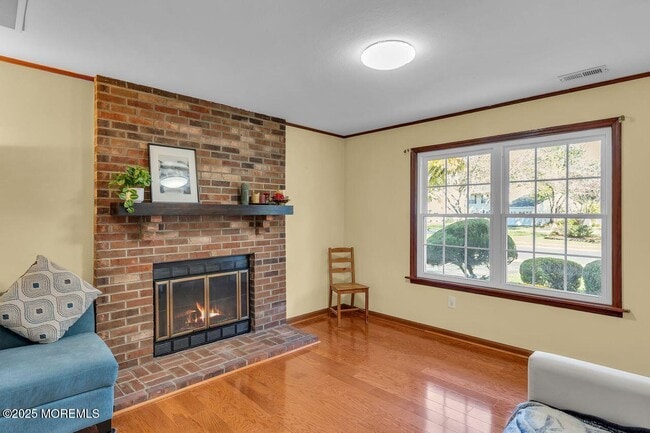 Building Photo - 9 Cherry Hill Ln