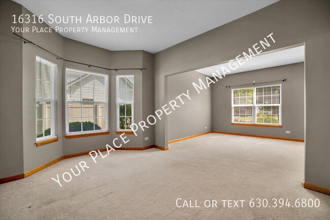 Building Photo - 16316 S Arbor Dr