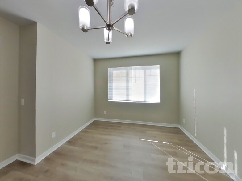 Building Photo - 7836 Riverview Ct SE